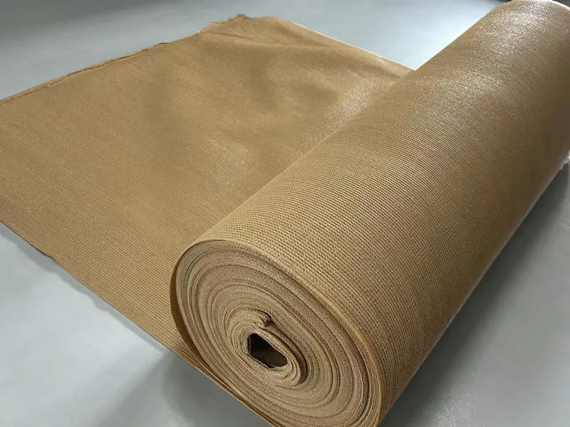 Rollo de red de sombreo beige